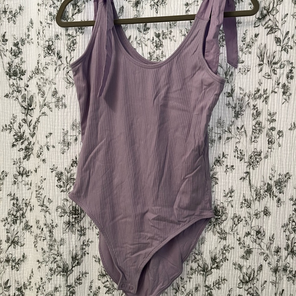 Old Navy Lavender Ribbed bodysuit with Tie Straps